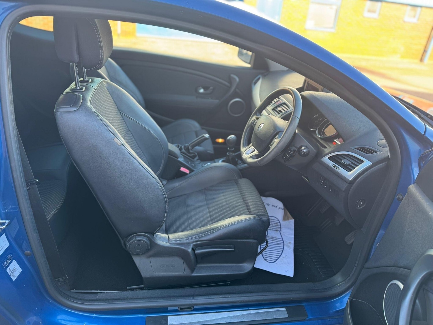 Used Renault Megane 2010 for sale - 76446653: Photo 13