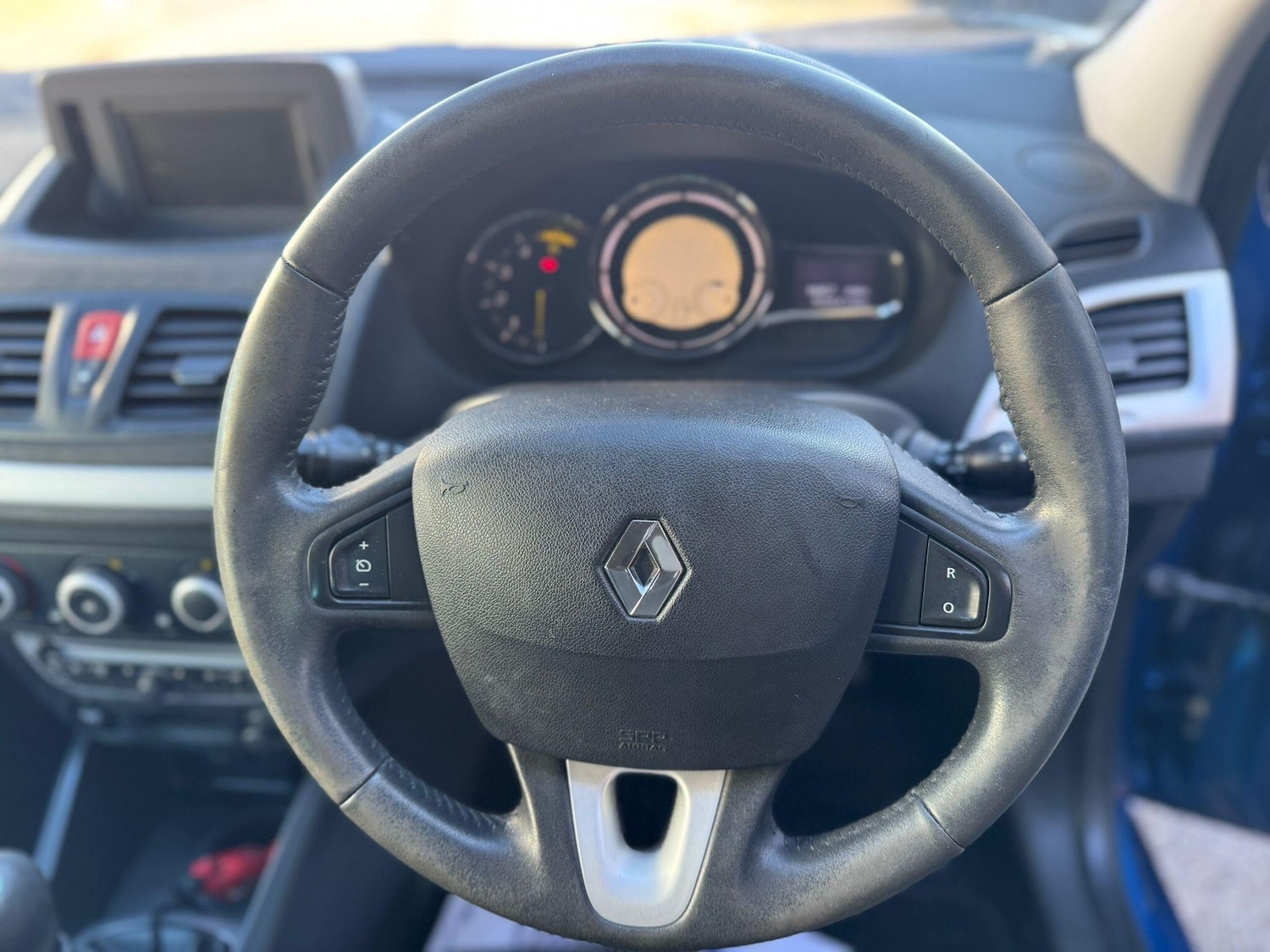 Used Renault Megane 2010 for sale - 76446653: Photo 16