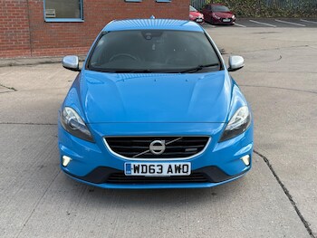 Used Volvo V40 2013 for sale - 79601395: Photo