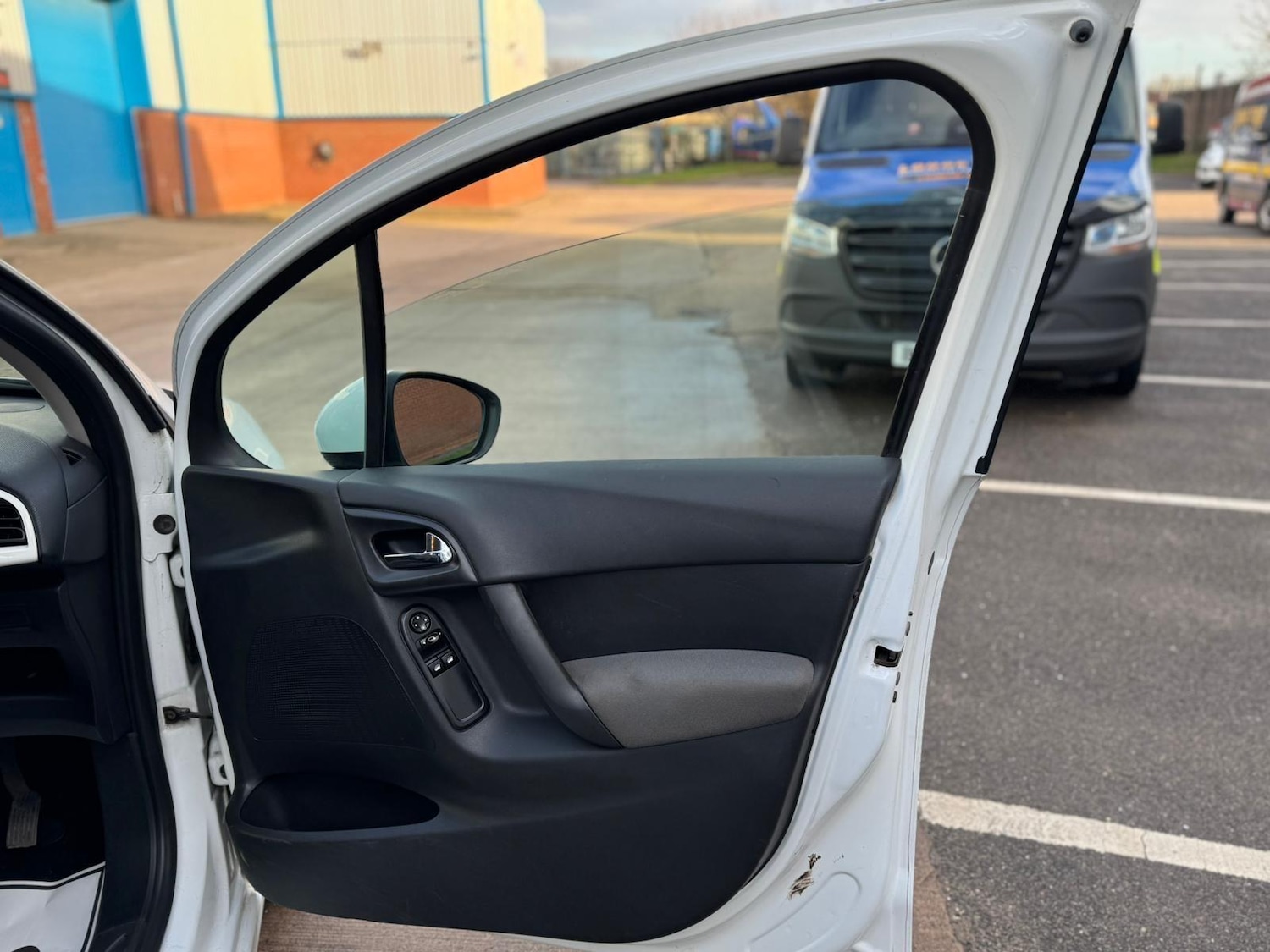 Used Citroen C3 for sale - 77358624: Photo 28