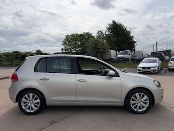 Used Volkswagen Golf 2009 for sale - 78784888: Photo