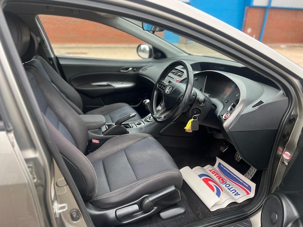 Used Honda Civic 2009 for sale - 76270818: Photo 13