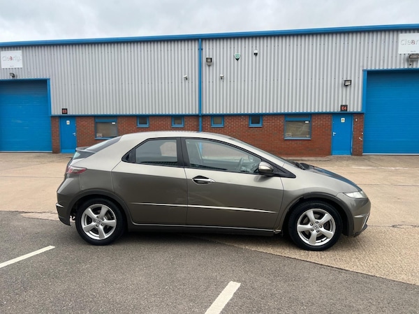 Used Honda Civic 2009 for sale - 76270818: Photo 3