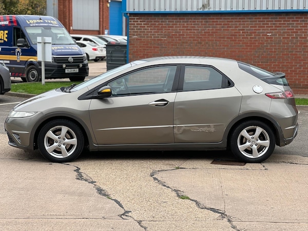Used Honda Civic 2009 for sale - 76270818: Photo 4