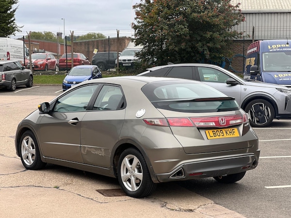 Used Honda Civic 2009 for sale - 76270818: Photo 8