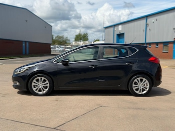 Used Kia Ceed 2013 for sale - 78636064: Photo