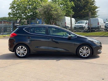 Used Kia Ceed 2013 for sale - 78636064: Photo