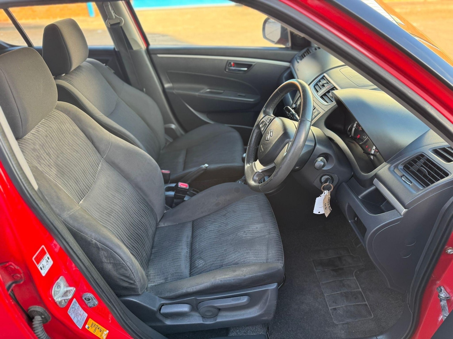 Used Suzuki Swift 2012 for sale - 76646180: Photo 13