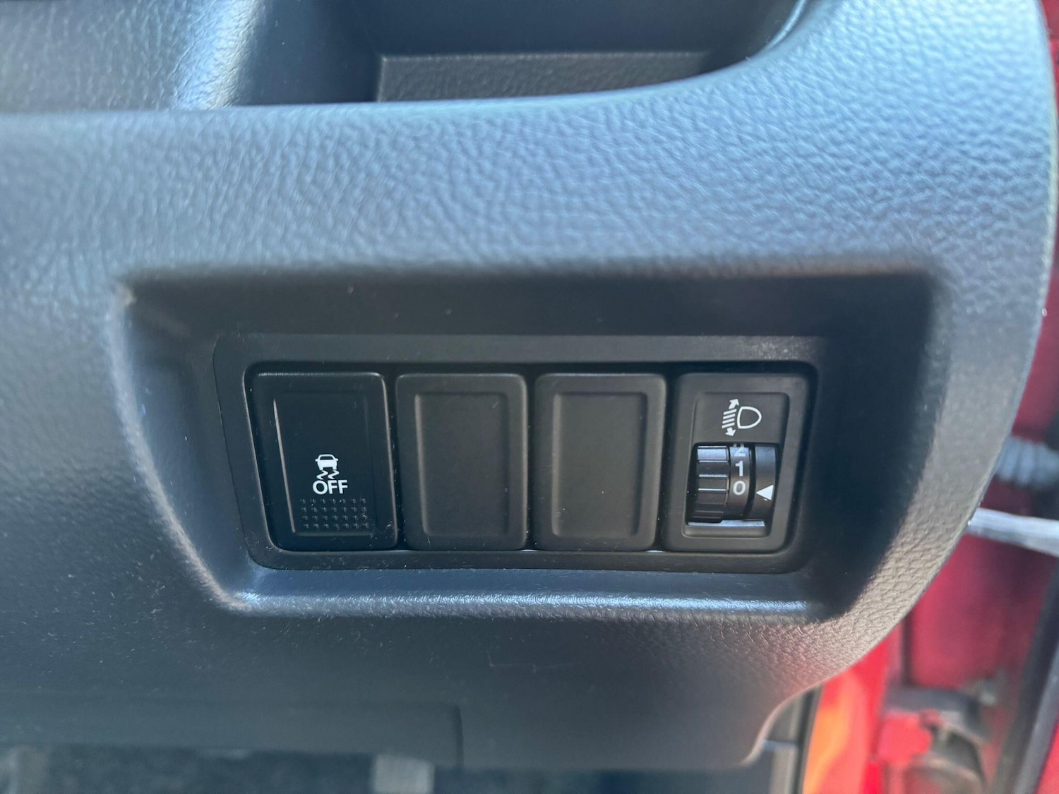 Used Suzuki Swift 2012 for sale - 76646180: Photo 21