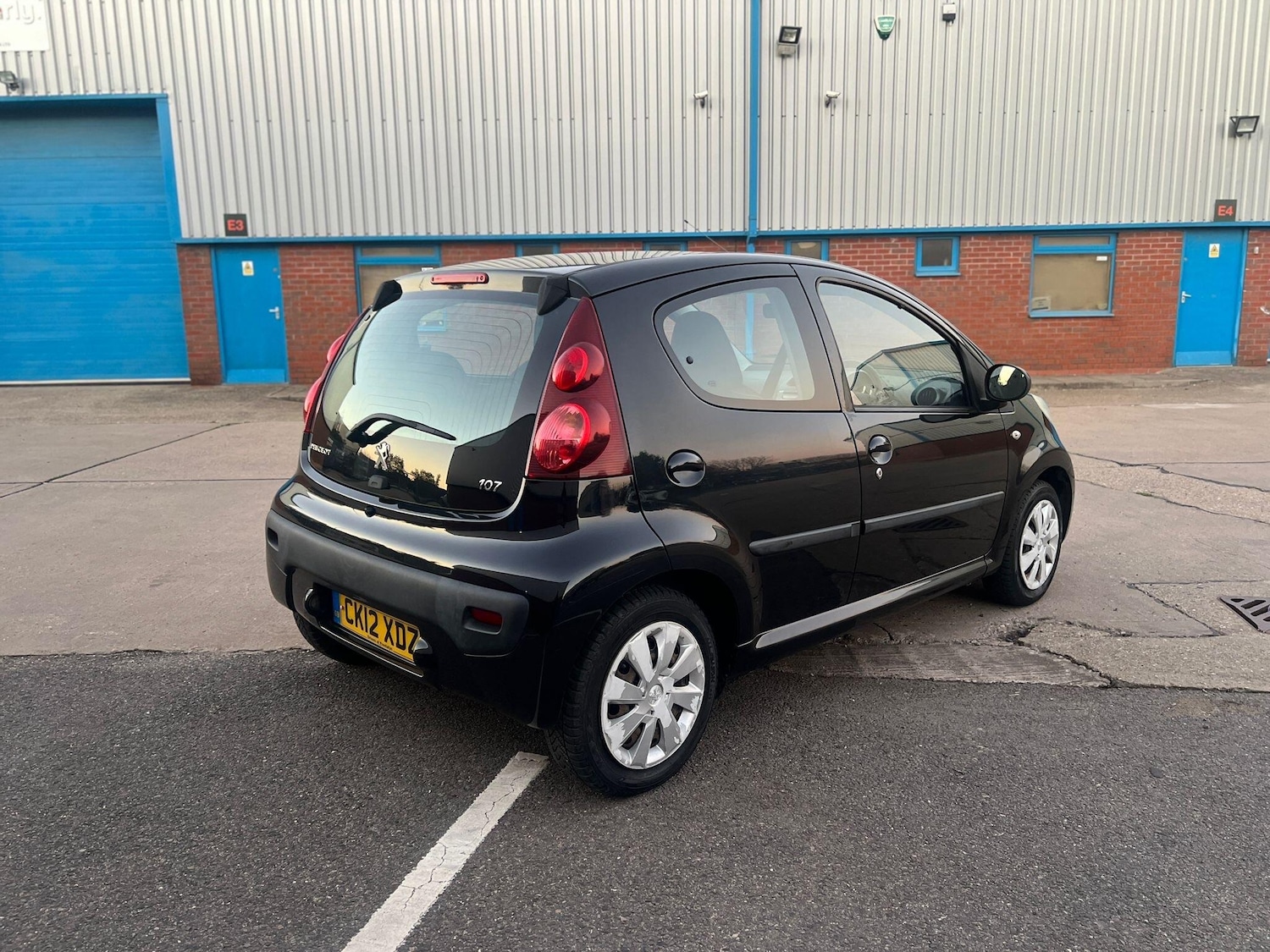 Used Peugeot 107 2012 for sale - 76607567: Photo 10