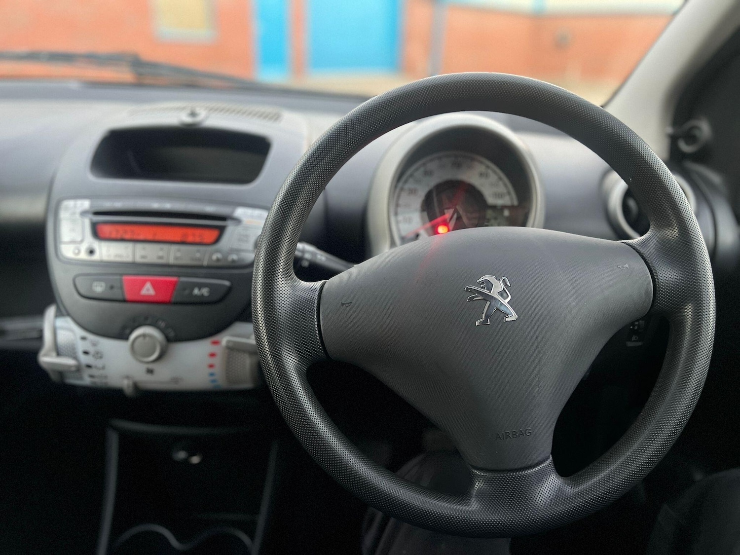 Used Peugeot 107 2012 for sale - 76607567: Photo 19