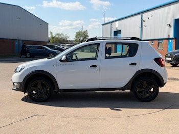 Used Dacia Sandero Stepway 2016 for sale - 78416846: Photo
