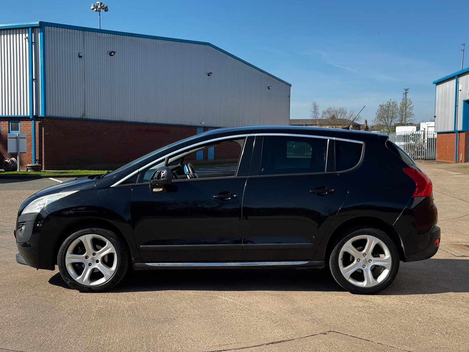 Used Peugeot 3008 2021 for sale - 77939787: Photo 11