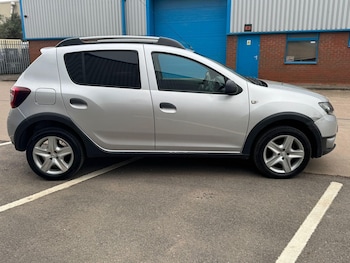 Used Dacia Sandero Stepway 2014 for sale - 78087159: Photo