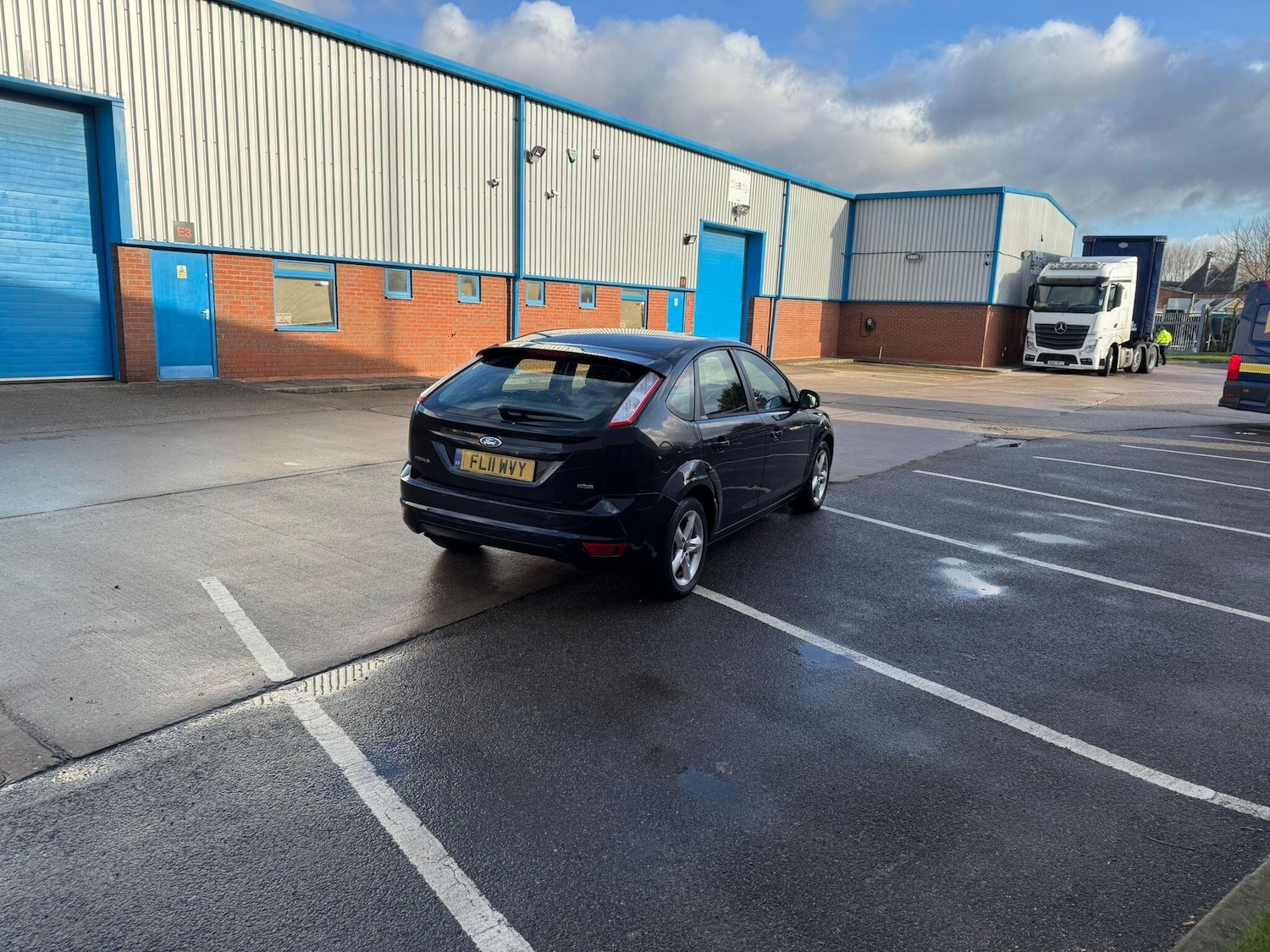 Used Ford Focus 2011 for sale - 77131610: Photo 10