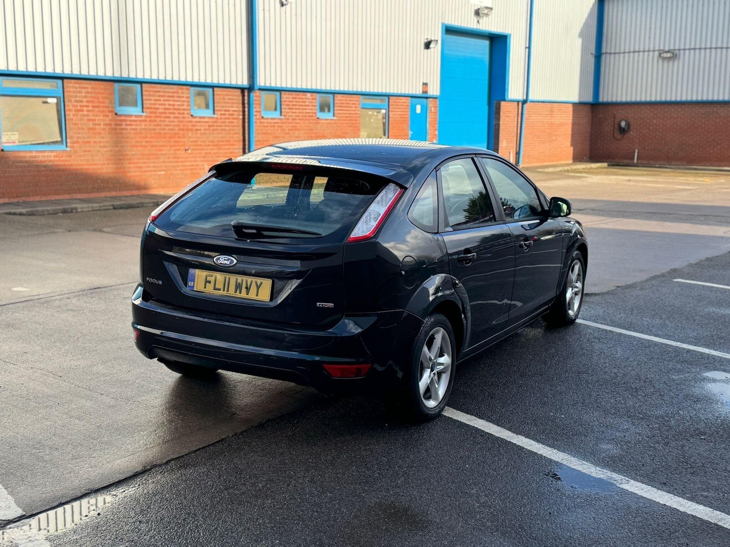 Used Ford Focus 2011 for sale - 77131610: Photo 5