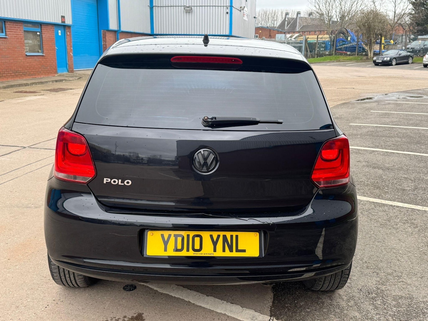 Used Volkswagen Polo 2010 for sale - 77538131: Photo 2