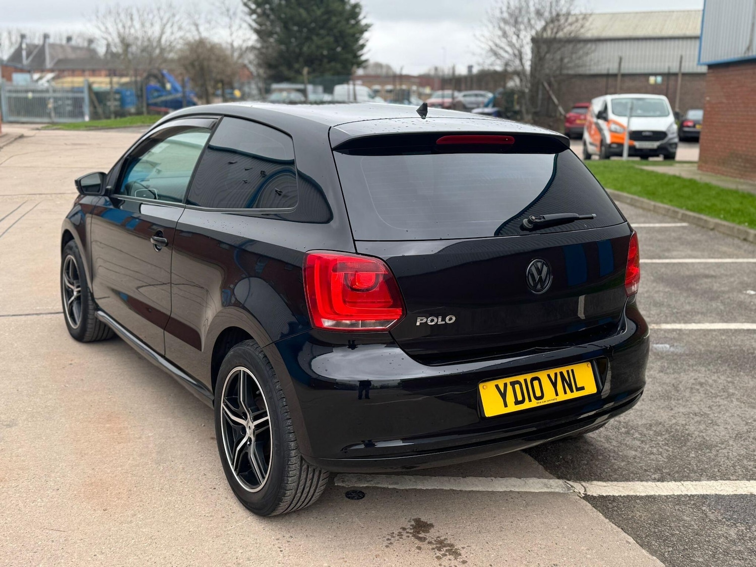 Used Volkswagen Polo 2010 for sale - 77538131: Photo 7