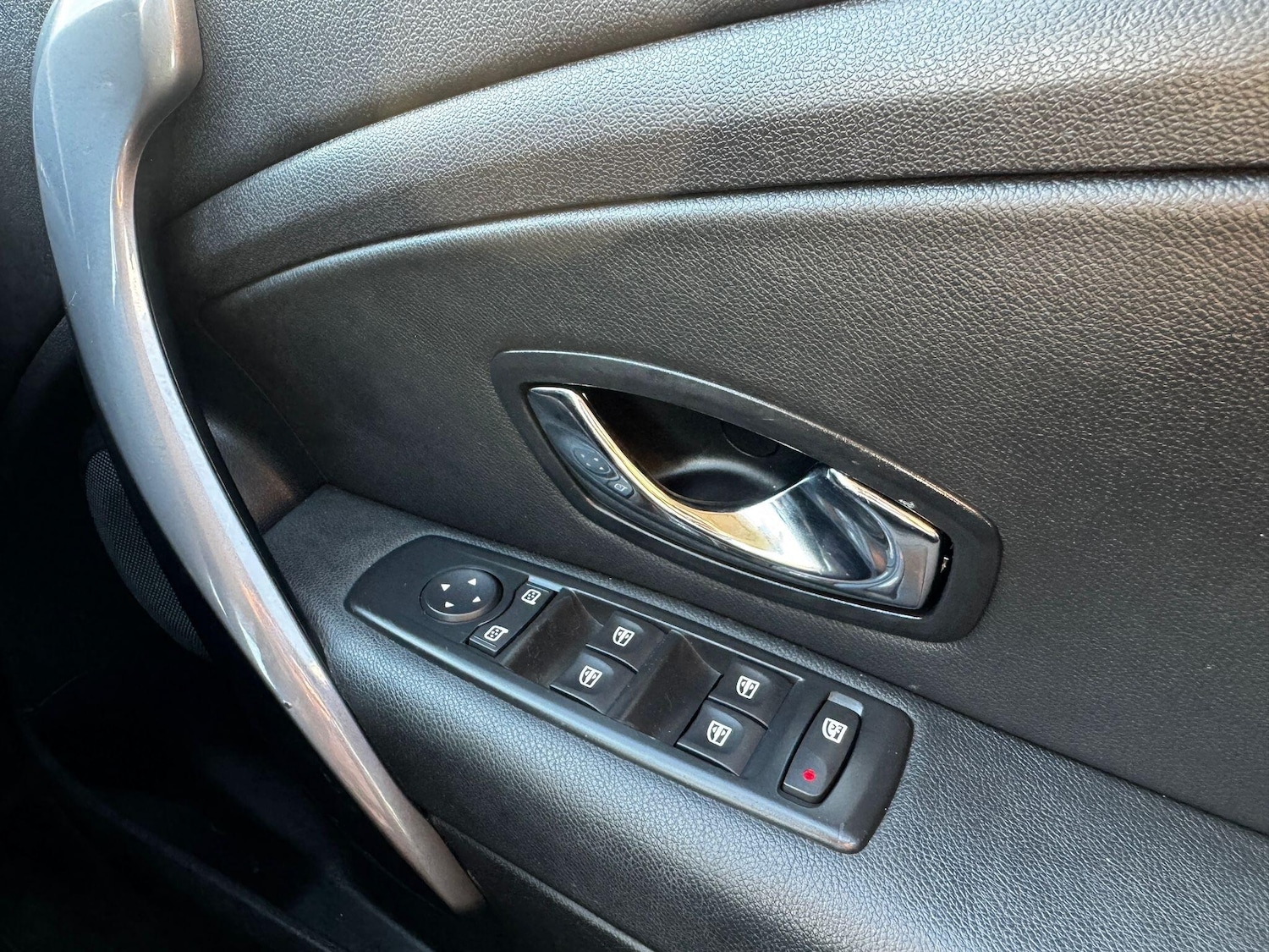 Used Renault Megane 2014 for sale - 78157521: Photo 19