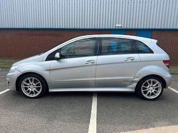 Used Mercedes-Benz B-Class 2009 for sale - 75563444: Photo