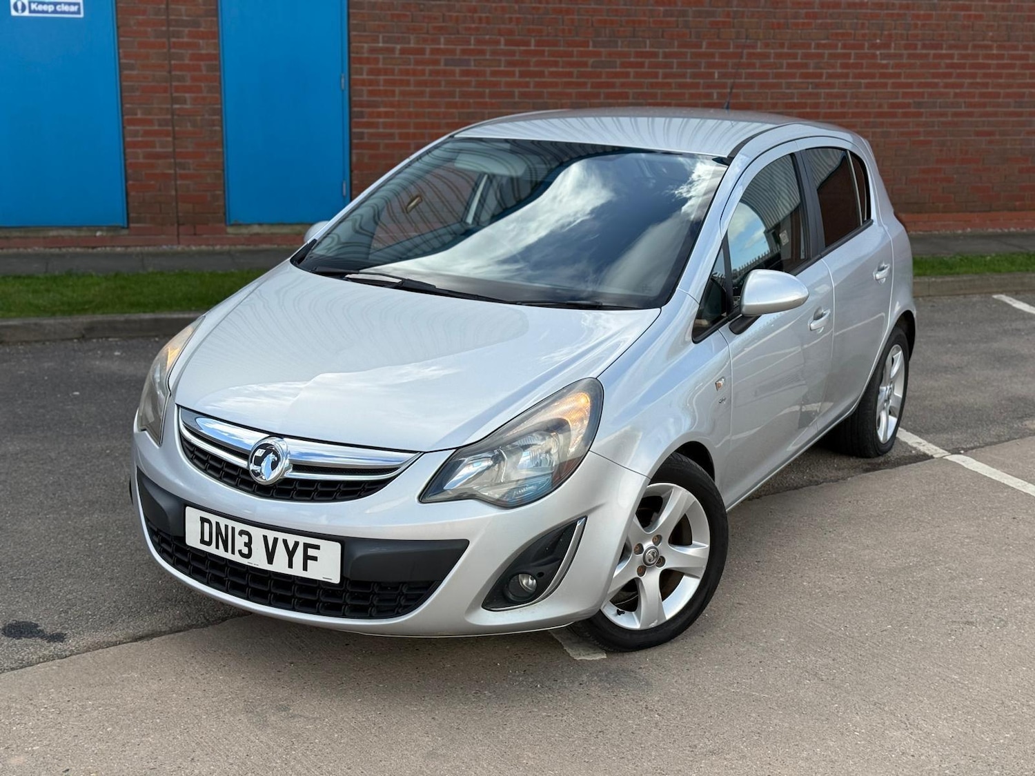 Used Vauxhall Corsa 2013 for sale - 77637738: Photo 14