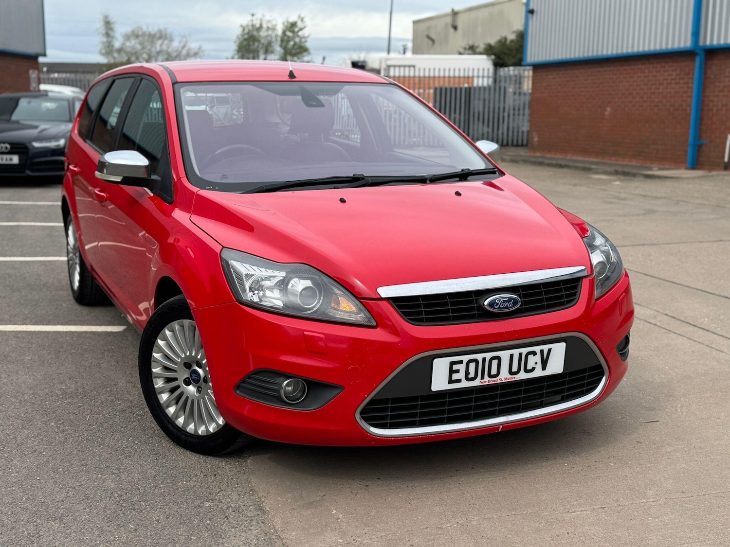 Used Ford Focus 2010 for sale - 78184875: Photo 11