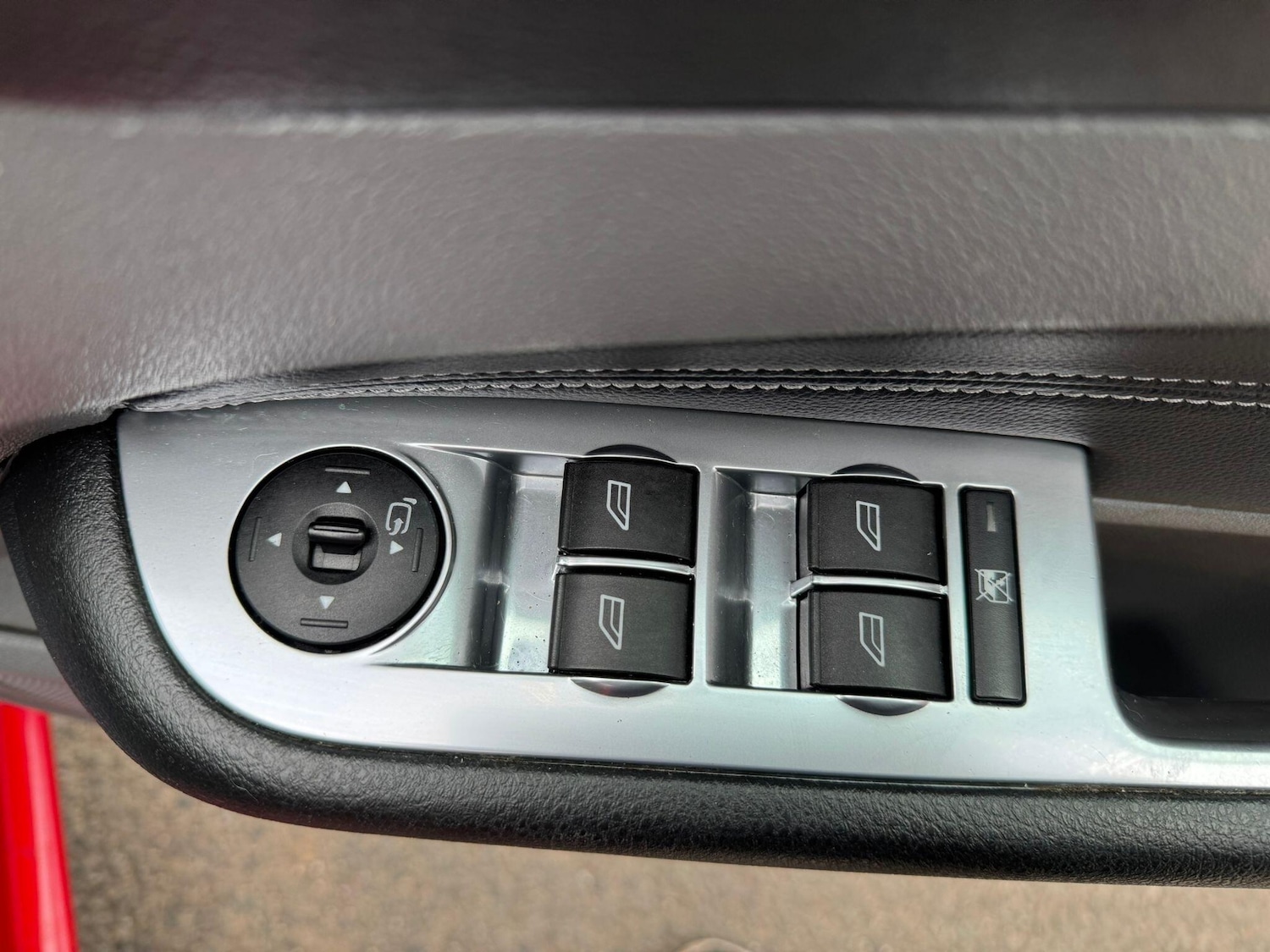 Used Ford Focus 2010 for sale - 78184875: Photo 16