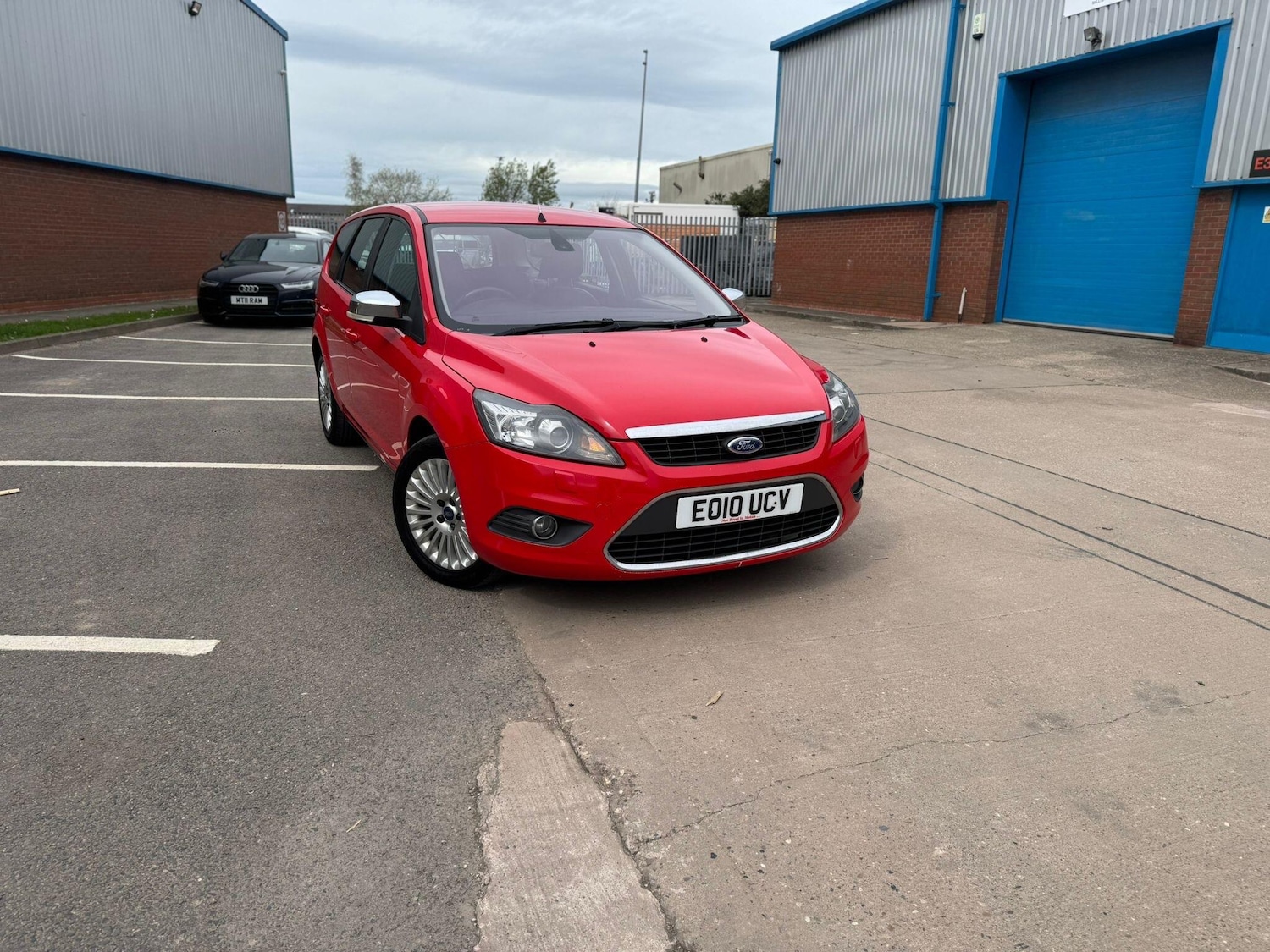 Used Ford Focus 2010 for sale - 78184875: Photo 7