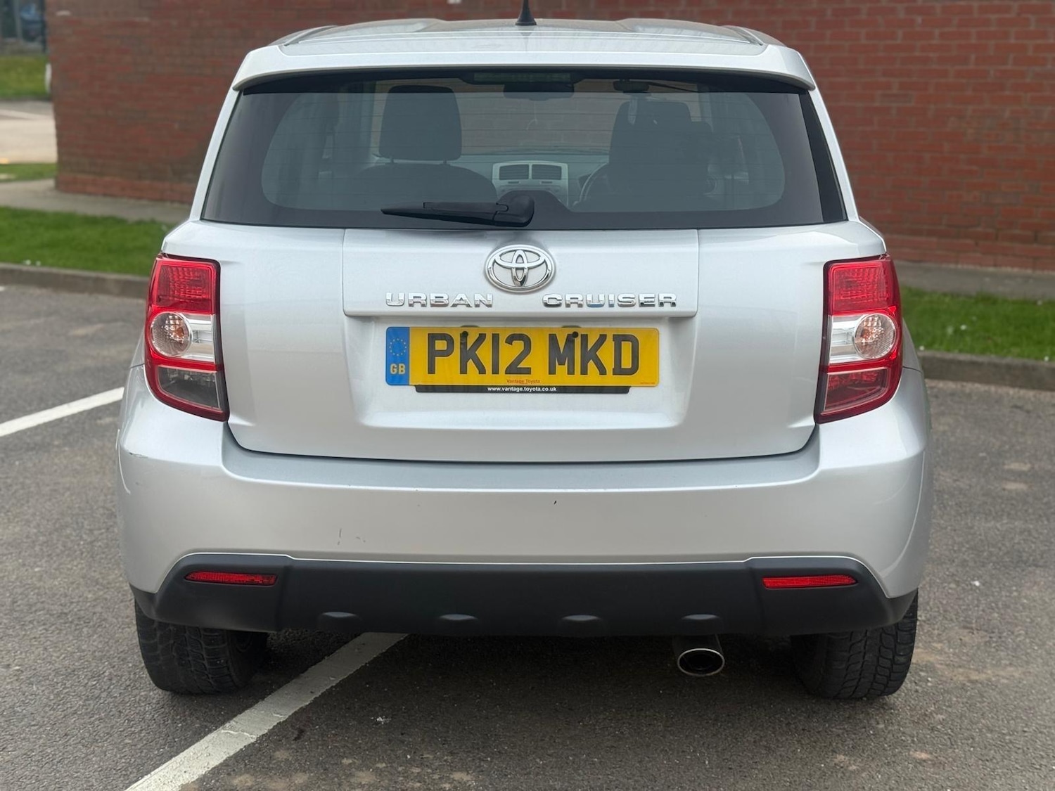 Used Toyota Urban Cruiser 2012 for sale - 77994309: Photo 2