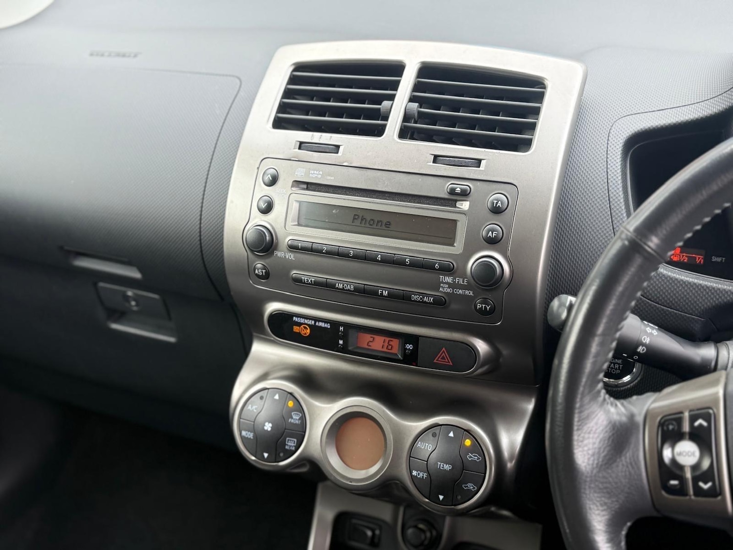 Used Toyota Urban Cruiser 2012 for sale - 77994309: Photo 22