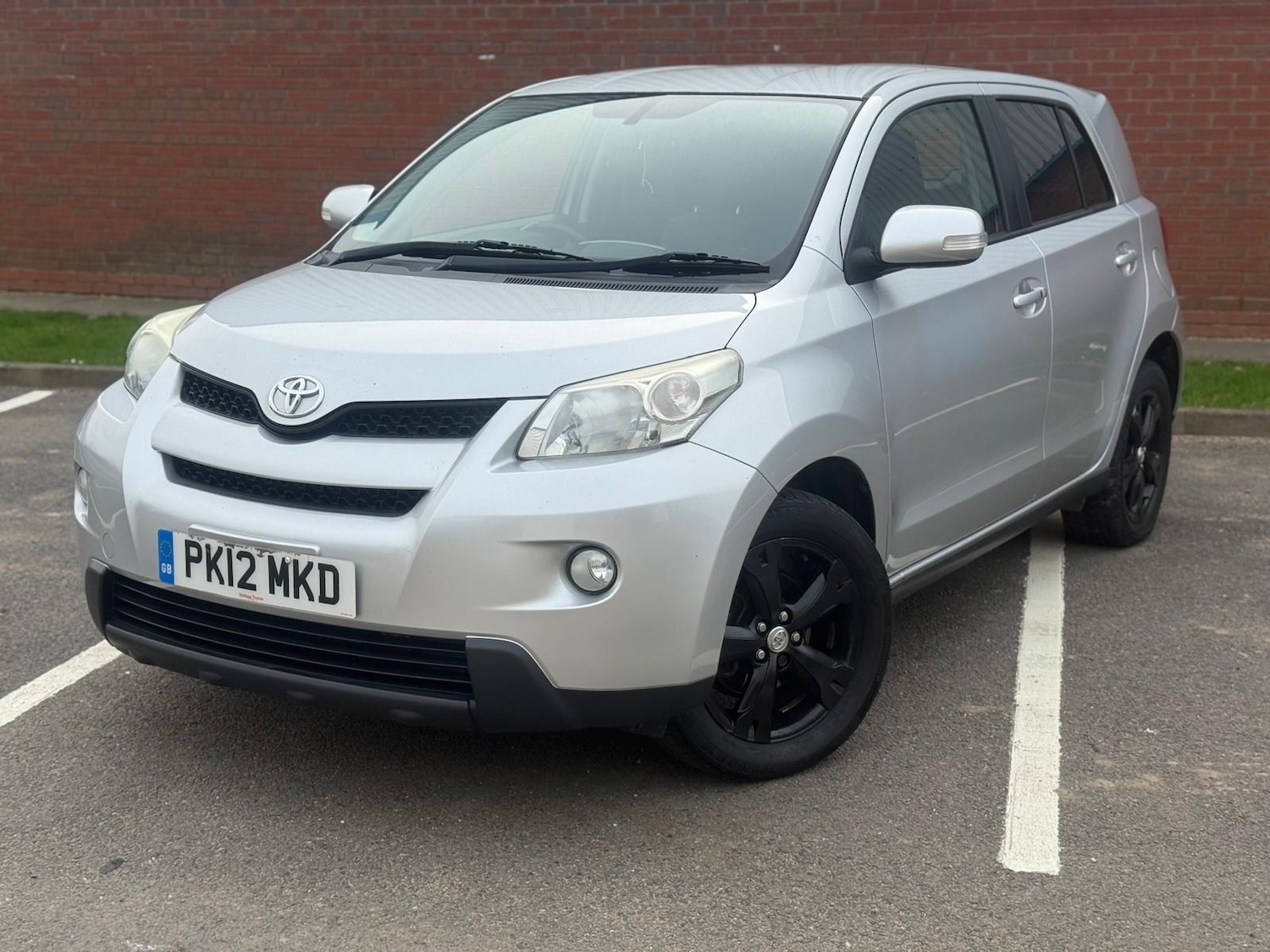 Used Toyota Urban Cruiser 2012 for sale - 77994309: Photo 7