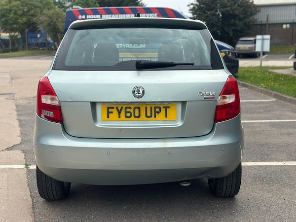 Used Skoda Fabia 2010 for sale - 75339481: Photo 2