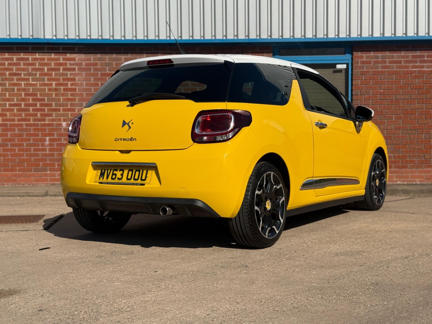 Used Citroen DS3 2013 for sale - 77940089: Photo 14