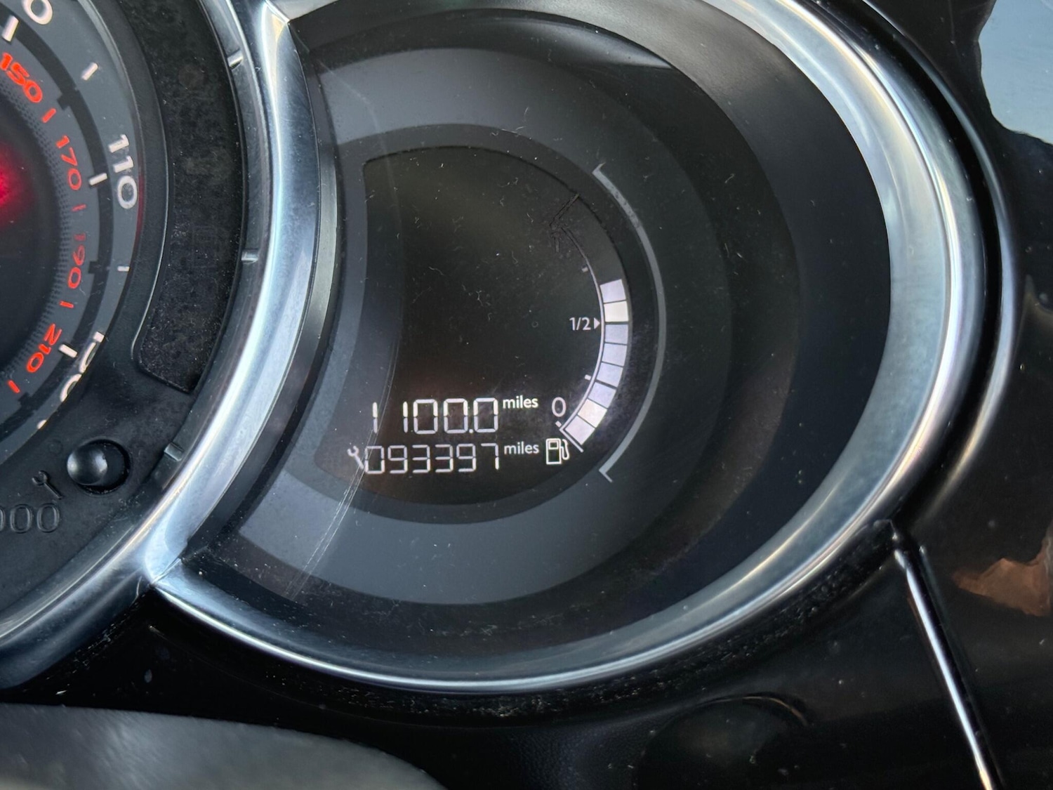 Used Citroen DS3 2013 for sale - 77940089: Photo 33