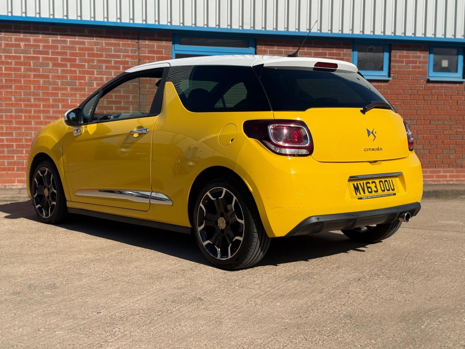 Used Citroen DS3 2013 for sale - 77940089: Photo 4