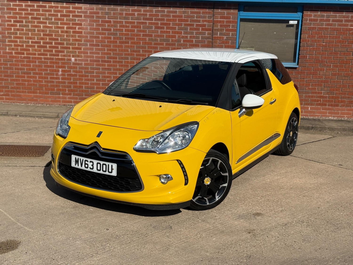 Used Citroen DS3 2013 for sale - 77940089: Photo 8