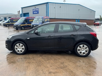 Used Vauxhall Astra 2013 for sale - 78561979: Photo