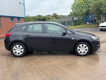 Used Vauxhall Astra 2013 for sale - 78561979: Photo