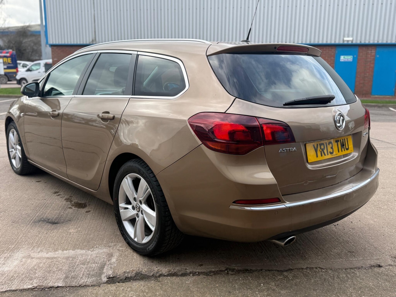 Used Vauxhall Astra 2013 for sale - 77658452: Photo 10