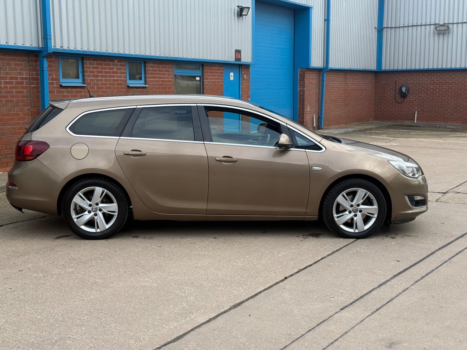 Used Vauxhall Astra 2013 for sale - 77658452: Photo 13