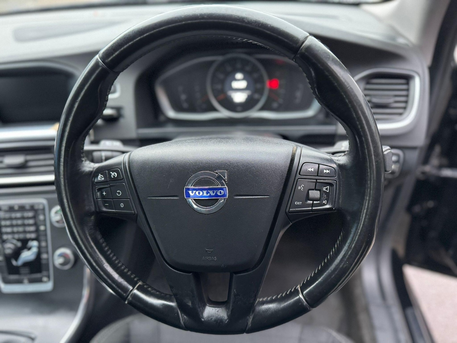 Used Volvo S60 2014 for sale - 77455474: Photo 22