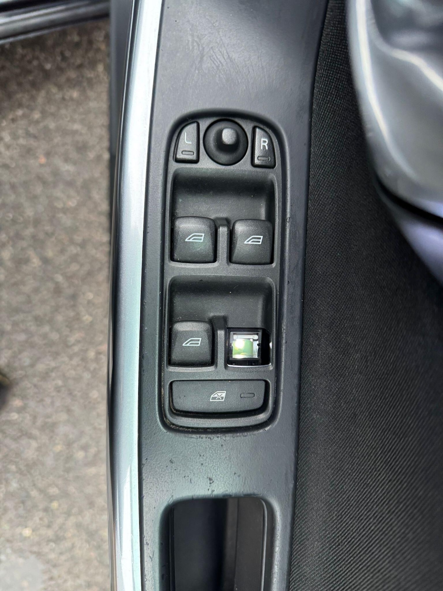 Used Volvo S60 2014 for sale - 77455474: Photo 24