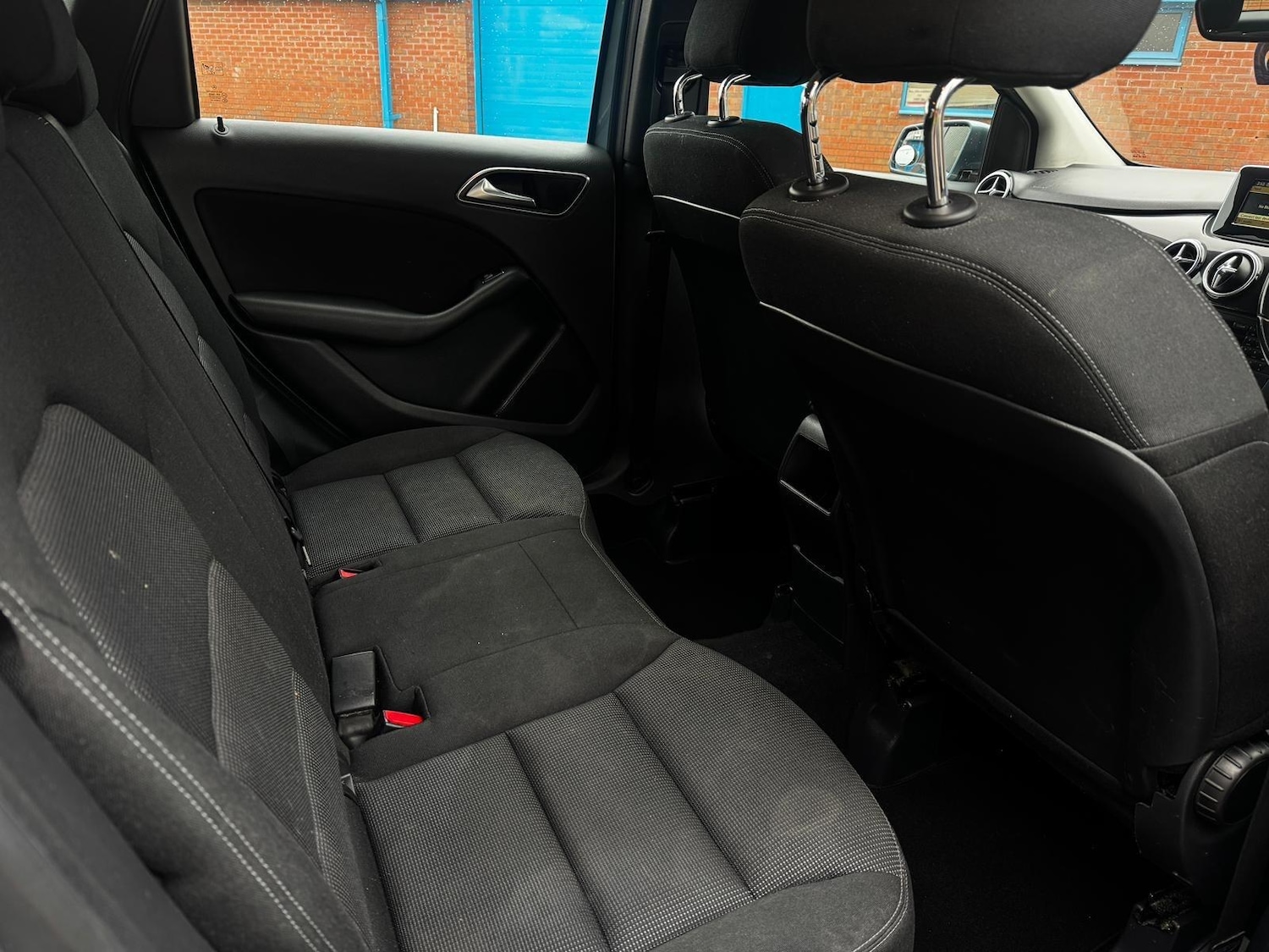 Used Mercedes-Benz B Class 2012 for sale - 77633559: Photo 12