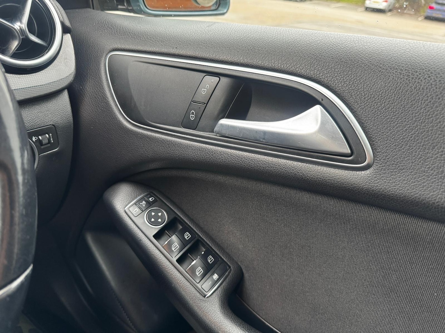 Used Mercedes-Benz B Class 2012 for sale - 77633559: Photo 16