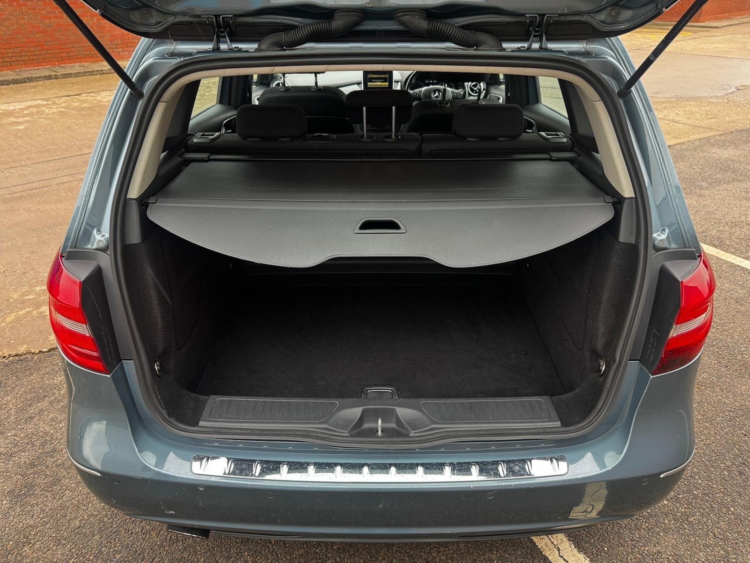 Used Mercedes-Benz B Class 2012 for sale - 77633559: Photo 25