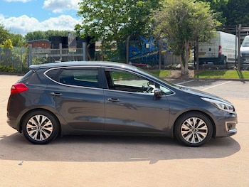 Used Kia Ceed 2015 for sale - 78866999: Photo