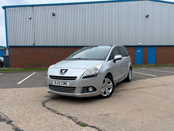 Used Peugeot 5008 2012 for sale - 76239266: Photo 10