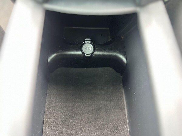 Used Peugeot 5008 2012 for sale - 76239266: Photo 23