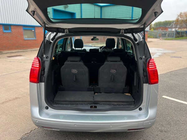 Used Peugeot 5008 2012 for sale - 76239266: Photo 26