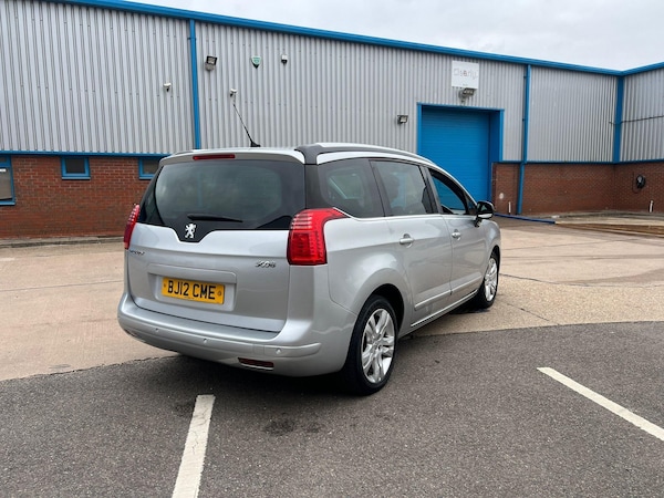 Used Peugeot 5008 2012 for sale - 76239266: Photo 7
